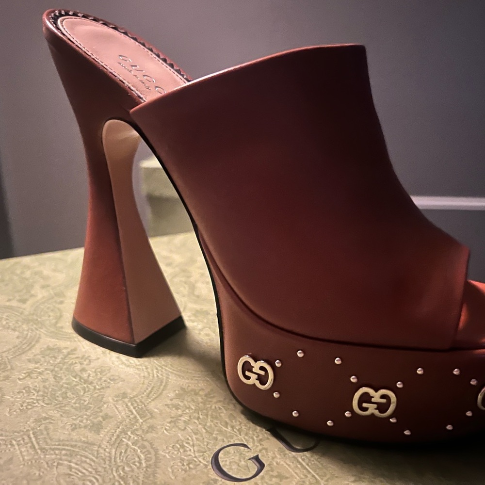 Gucci Women's Brown Open-Toe Heels